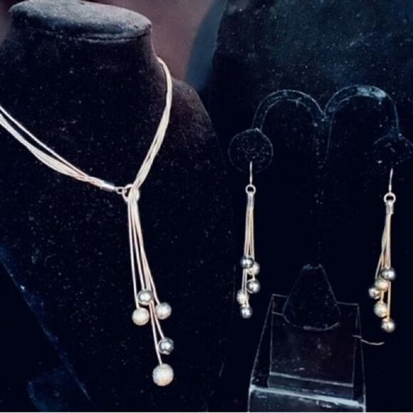 Sterling Silver Unique Bolero Style Necklace and Matching Dangling Earrings. - Picture 1 of 6